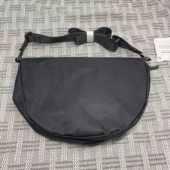 Lululemon All Night Festival Bag 5L - Picture 2 of 7